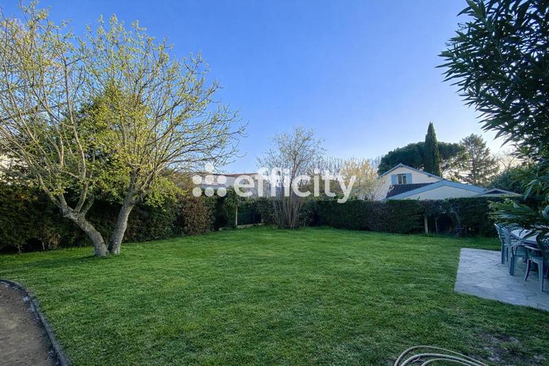 Maison - 135 m² - 5 pièces