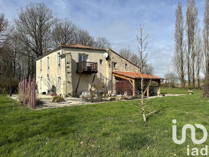 Maison de campagne - 250 m² - 9 pièces