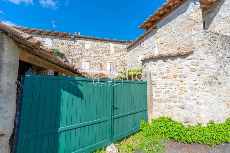 Maison - 87 m² - 5 pièces