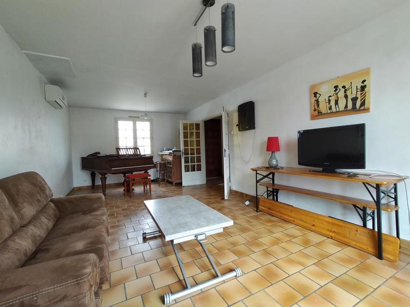 Maison - 80 m² - 5 pièces