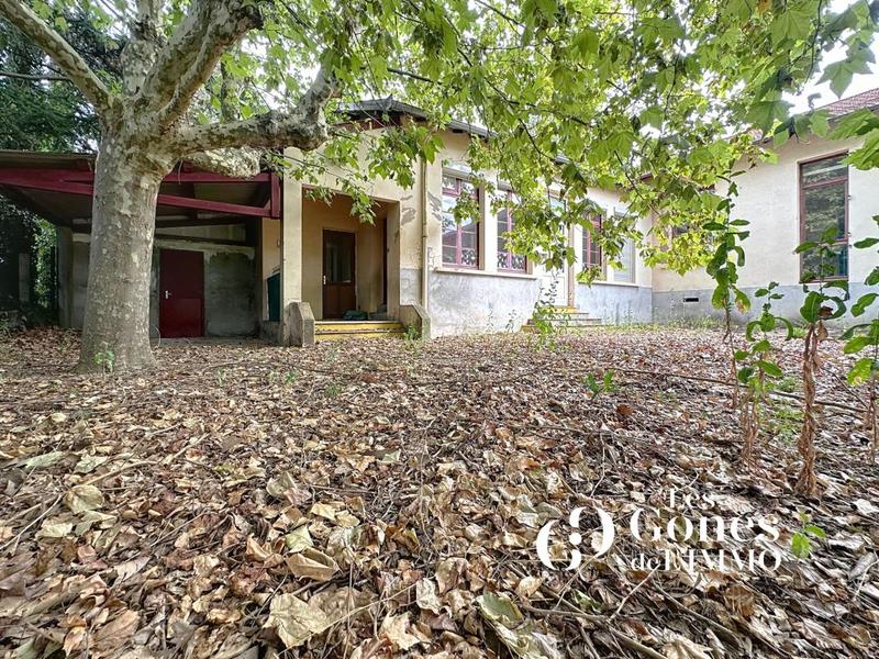 Loft - 95 m² - 4 pièces