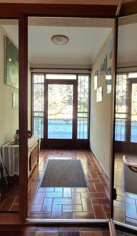 Maison - 254 m² - 6 pièces