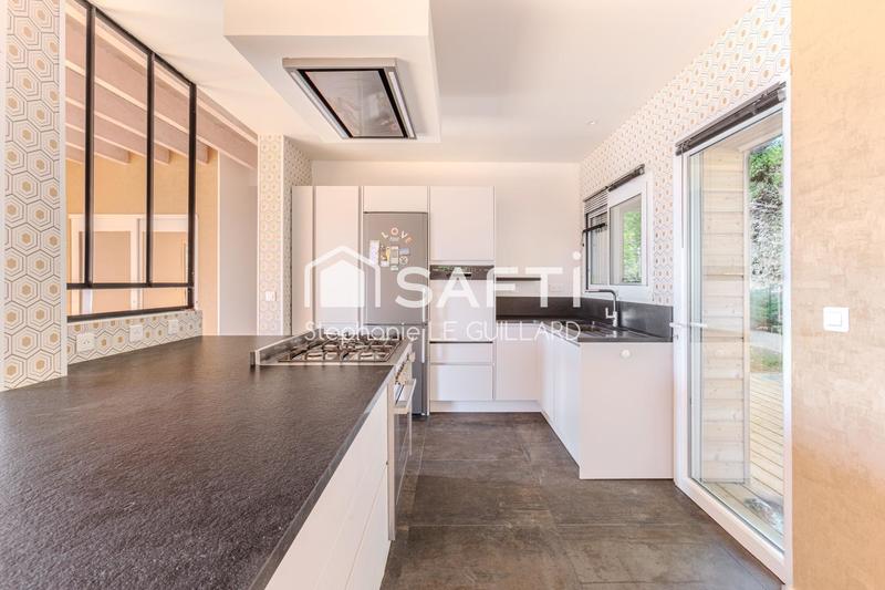 Villa - 159 m² - 6 pièces