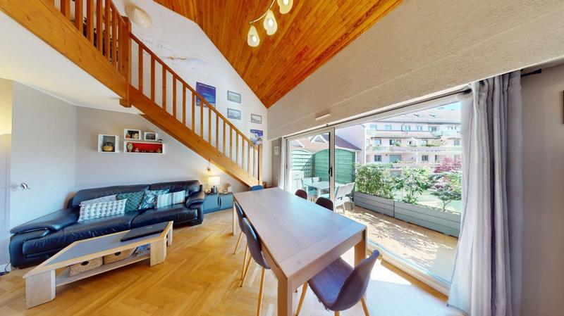 Duplex - 122 m² - 4 pièces