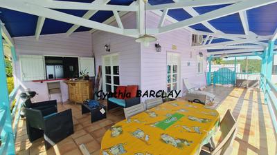 Propriété - 280 m² - 13 pièces