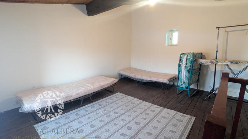 Maison de village - 80 m² - 4 pièces