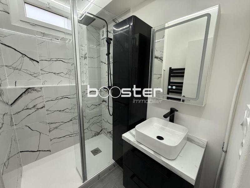 Appartement ancien - 65 m² - 4 pièces