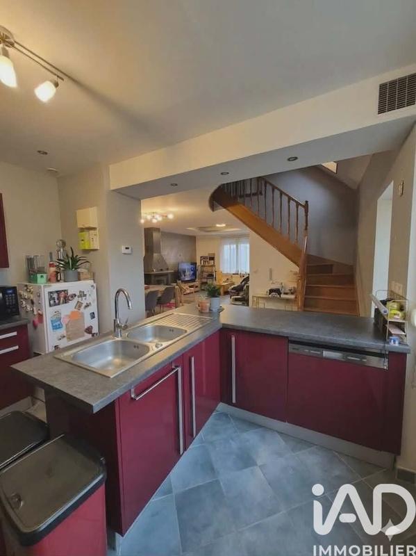 Maison - 121 m² - 3 pièces