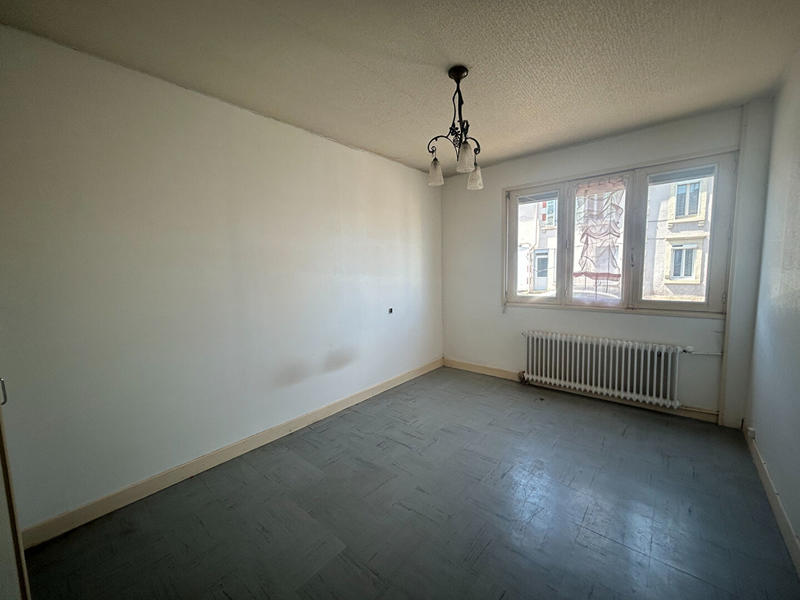 Maison - 175 m² - 7 pièces