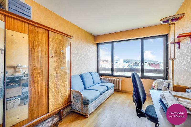 Appartement - 85 m² - 4 pièces