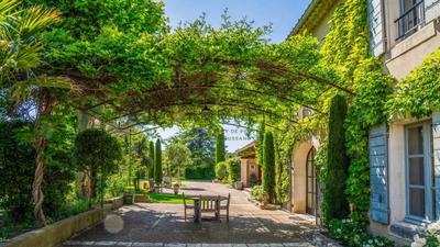 Mas - 186 m² - 4 pièces