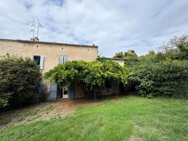 Maison - 215 m² - 7 pièces