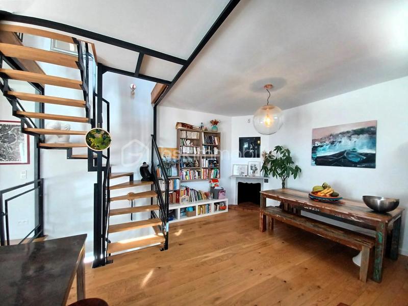 Maison - 98 m² - 6 pièces