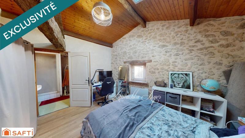 Maison - 418 m² - 15 pièces