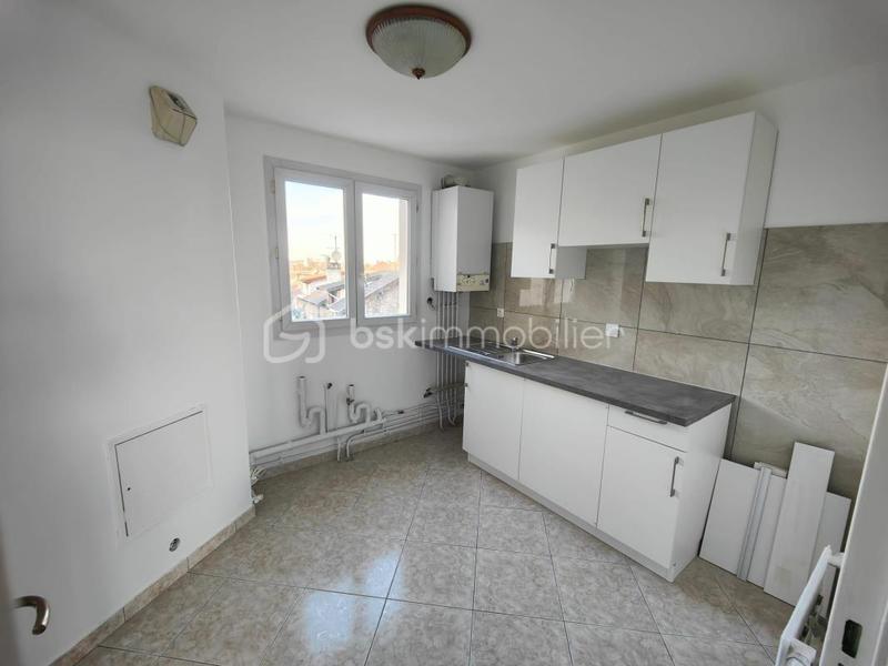Appartement - 64 m² - 3 pièces