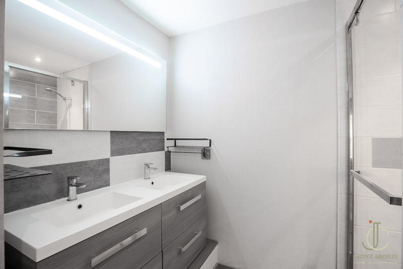 Appartement - 59 m² - 3 pièces