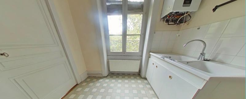 Appartement - 80 m² - 3 pièces