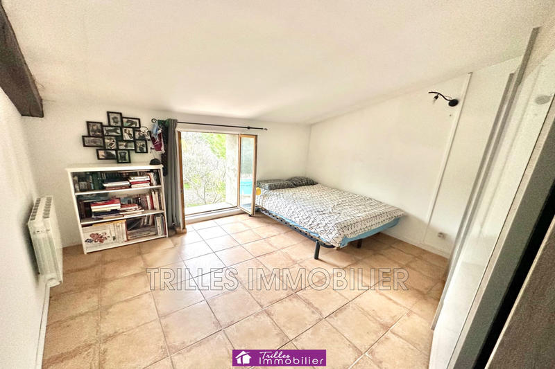 Maison - 325 m² - 9 pièces