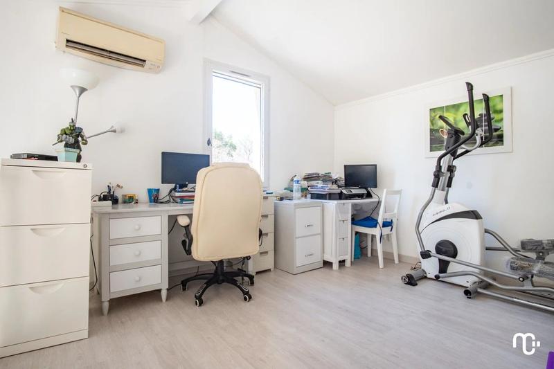 Maison - 108 m² - 5 pièces