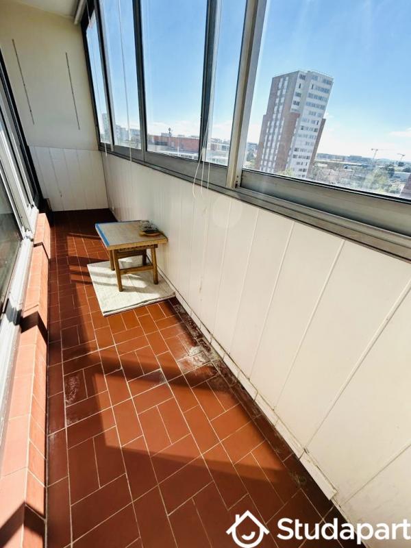 Chambre - 12 m² - 1 pièce