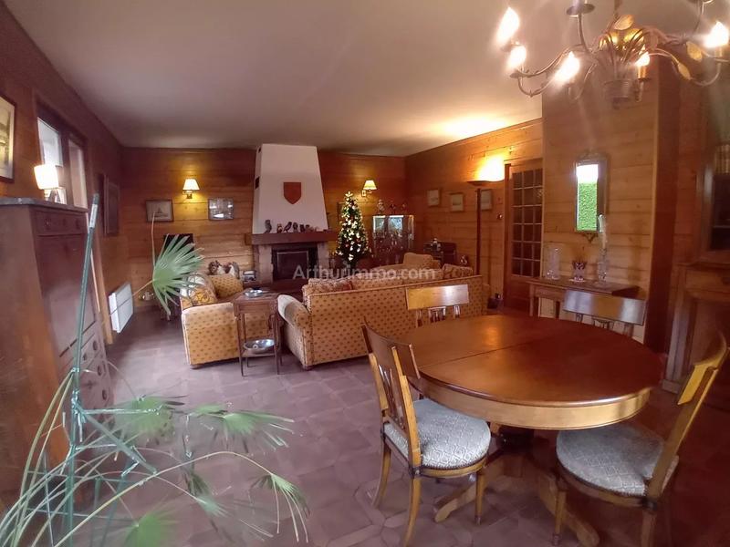 Viager - Maison - 135 m² - 6 pièces