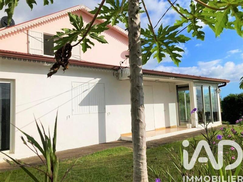 Maison - 110 m² - 6 pièces