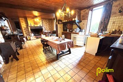 Maison de village - 140 m² - 4 pièces