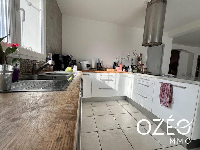 Villa - 110 m² - 5 pièces