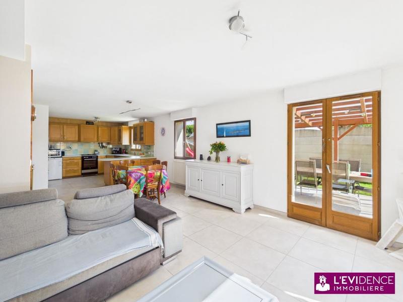 Maison - 127 m² - 5 pièces