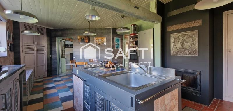 Maison - 165 m² - 7 pièces