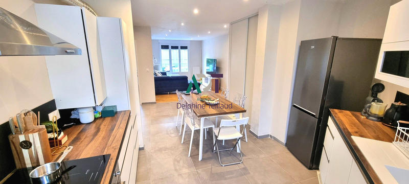 Appartement - 77 m² - 3 pièces