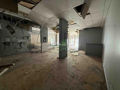 Local commercial - 313 m²