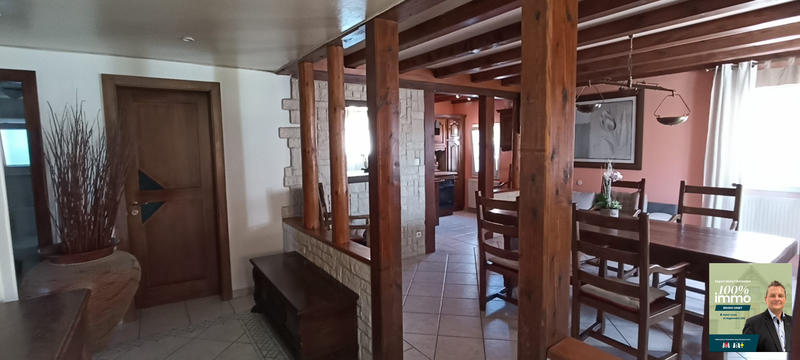 Maison - 200 m² - 6 pièces