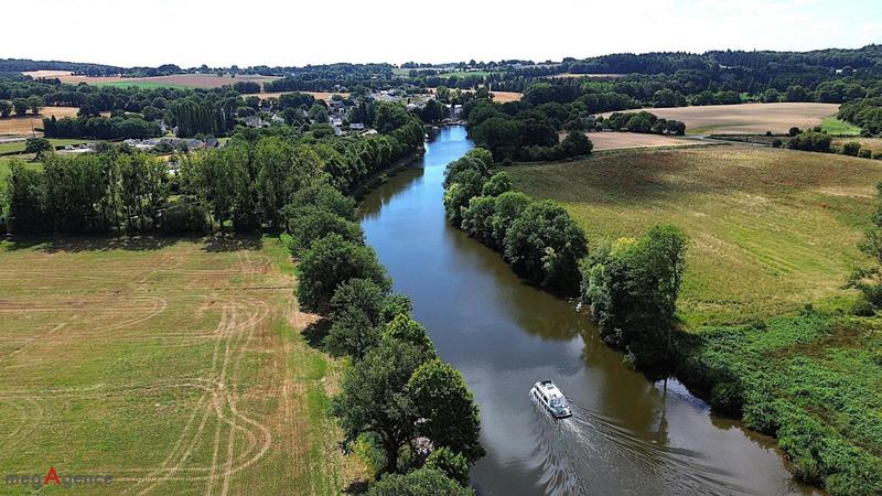 Maison - 340 m² - 17 pièces