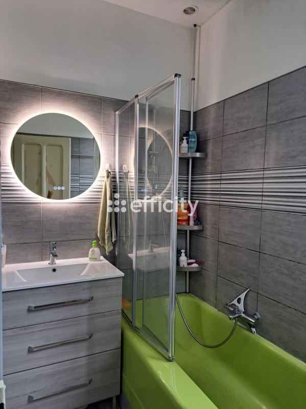 Maison de ville - 80 m² - 5 pièces