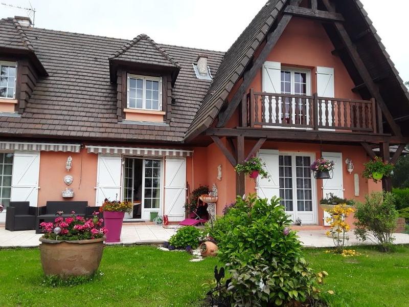 Viager - Maison traditionnelle - 240 m² - 6 pièces