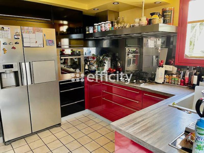 Maison - 120 m² - 6 pièces