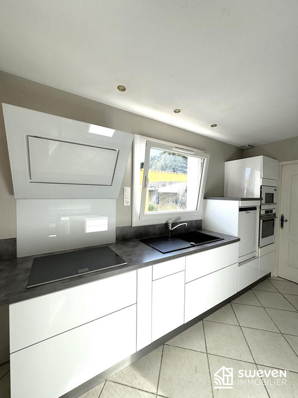 Maison - 150 m² - 6 pièces