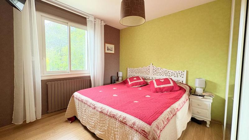 Maison - 200 m² - 5 pièces