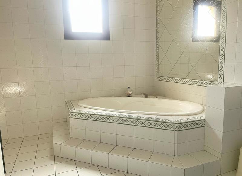 Maison - 172 m² - 6 pièces