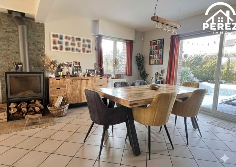Maison - 155 m² - 7 pièces