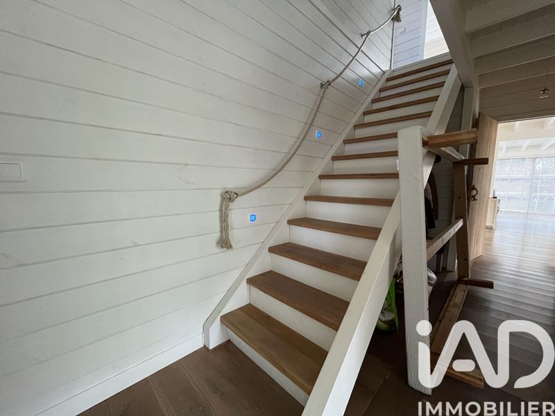 Maison - 168 m² - 6 pièces