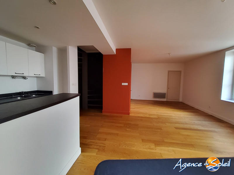 Appartement - 79 m² - 3 pièces