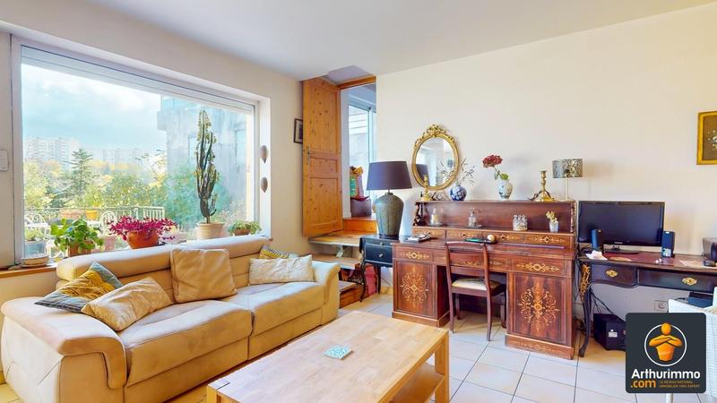 Maison - 85 m² - 4 pièces