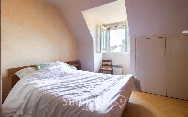 Maison - 170 m² - 7 pièces