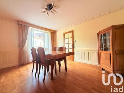 Maison - 153 m² - 6 pièces