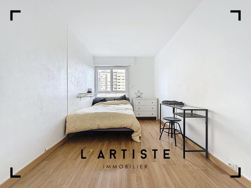 Appartement - 102 m² - 5 pièces