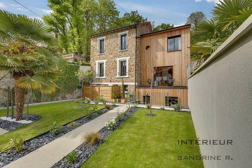 Maison - 172 m² - 10 pièces