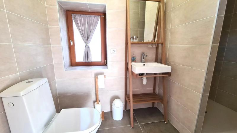 Maison - 213 m² - 7 pièces