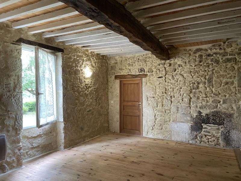 Maison - 107 m² - 7 pièces